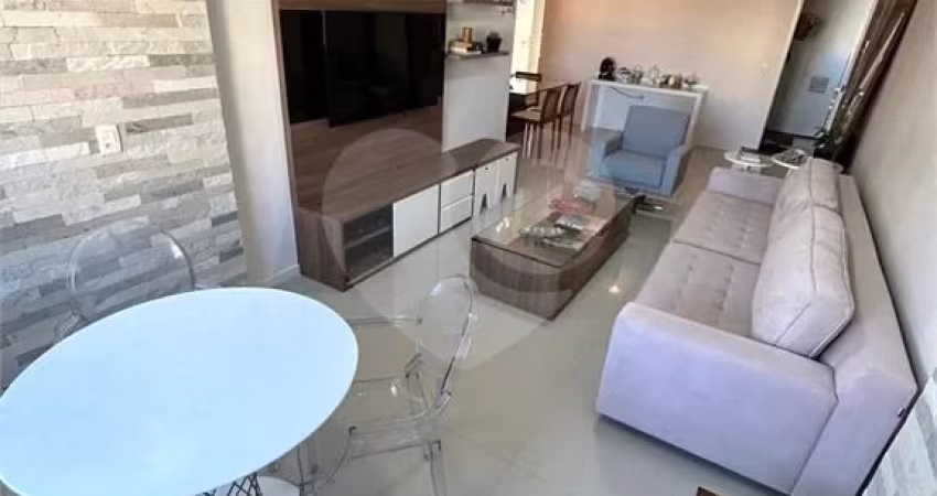 Lindo apartamento, 117m, todo Reformado