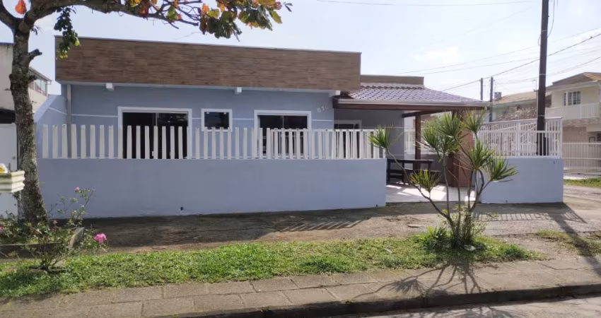 EXCELENTE RESIDÊNCIA GUARATUBA COM PISCINA (BREJATUBA)