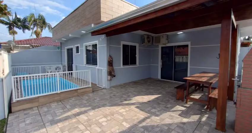 Casa com 2 quartos para alugar no Brejatuba, Guaratuba 