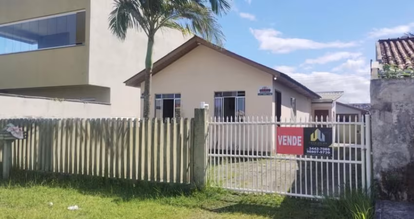 EXCELENTE CASA A VENDA EM GUARATUBA (BREJATUBA)