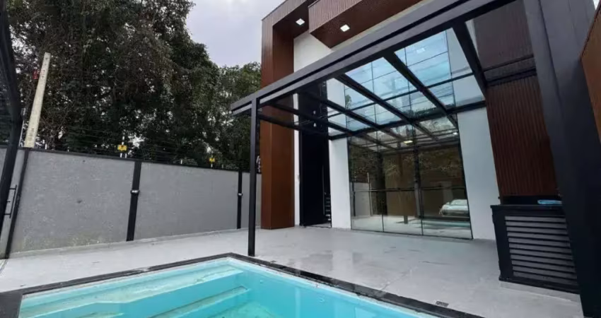 Casa alto padrao bal. eliane (guaratuba) com piscina