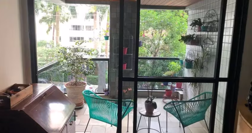 Apartamento com 3 quartos à venda na Rua Cristiano Viana, 671, Cerqueira César, São Paulo
