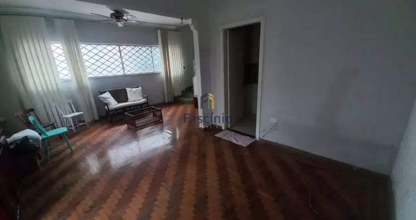 Casa com 2 quartos à venda na Rua Backer, 40, Cambuci, São Paulo