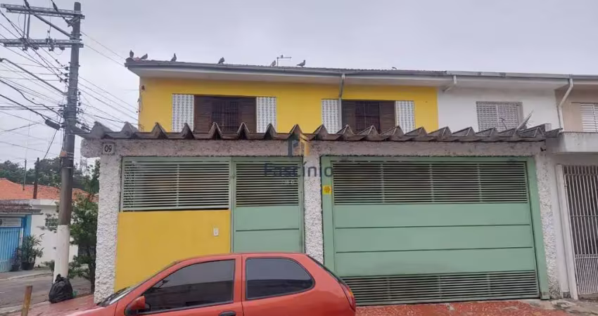 Casa com 3 quartos à venda na Rua Nelson Romão, 9, Socorro, São Paulo