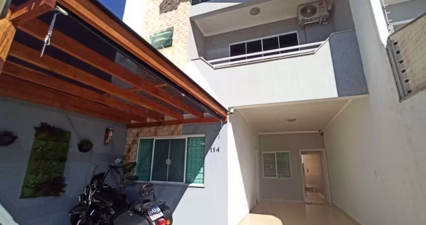 Casa com 3 quartos à venda na Rua Pioneiro Ângelo Tait, Zona 28, Maringá
