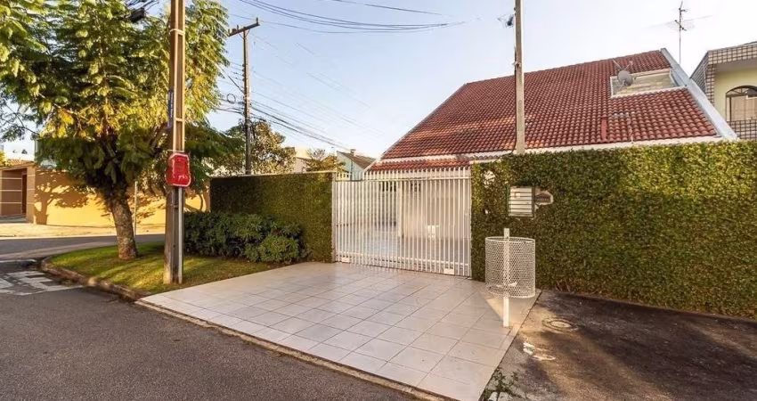 Casa com 4 quartos à venda na Rua Santa Helena, Centro, Pinhais