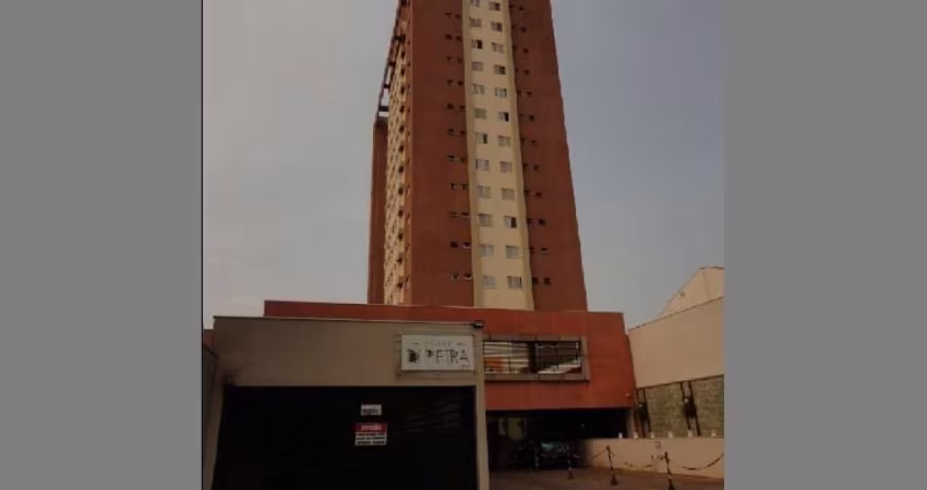 Apartamento para alugar no condomínio TORRE DE PIETRA