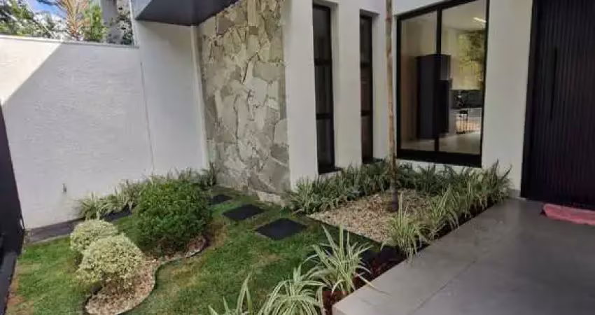 Casa com 3 quartos à venda na Rua Isaura Fernandes Valadares, Jardim Itália, Maringá