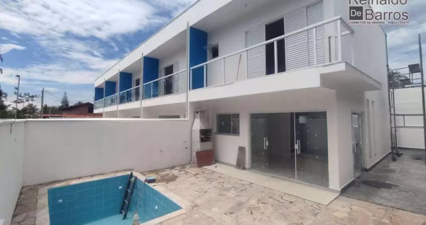 Sobrado em condomínio com 2 dormitórios e piscina à venda, por r$ 374.000 - bopiranga - itanhaém/sp