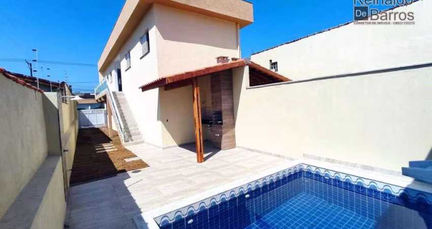 Linda Casa Sobreposta com piscina em Suarão - Itanhaém .