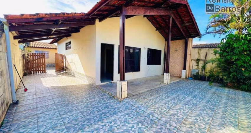 Casa com 2 dormitórios à venda por R$ 370.000,00 - Jardim Ivoty - Itanhaém/SP