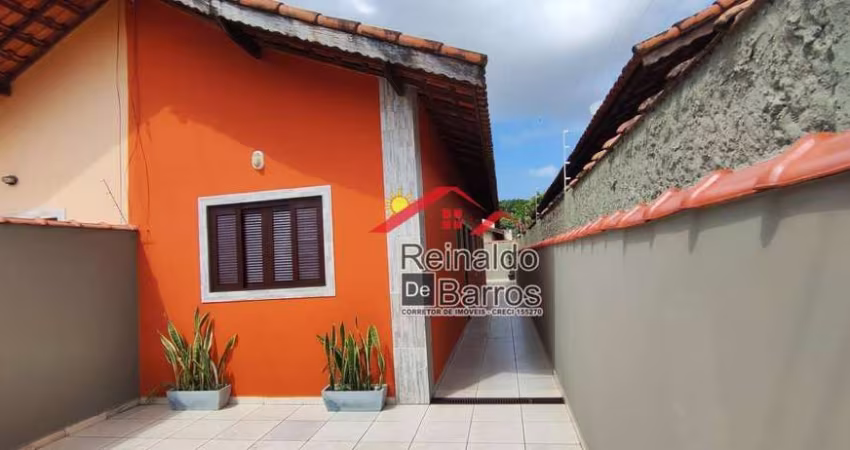 Casa com 2 dormitórios à venda por R$ 229.000,00 - Nova Itanhaém - Itanhaém/SP