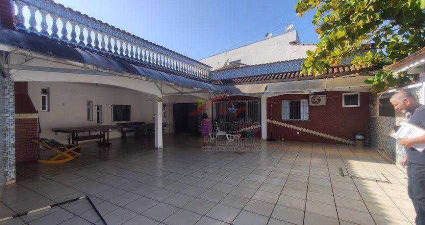 Casa com 3 dormitórios à venda, 156 m² por R$ 430.000 - Jardim Suarão - Itanhaém/SP
