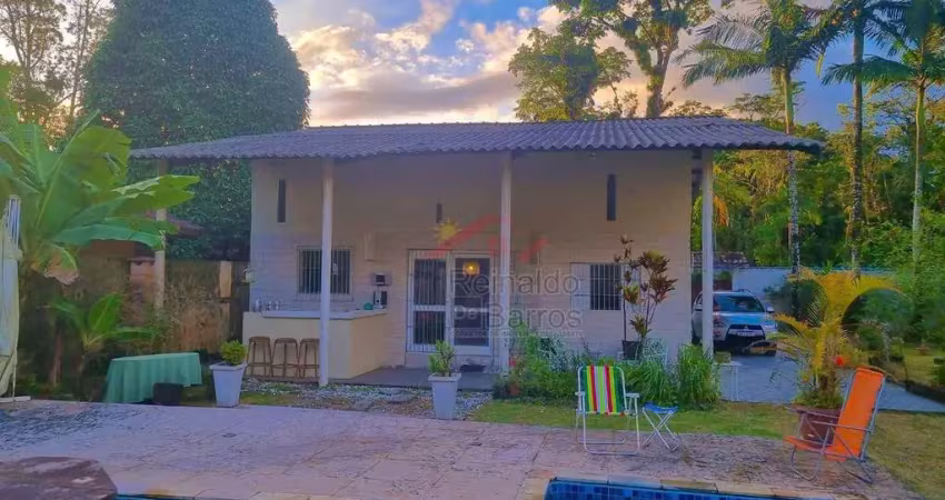 Chácara com 3 dormitórios, 1250 m² - venda por r$ 600.000,00 ou aluguel por r$ 2.000,00/mês - jardim aguapeú - itanhaém/sp