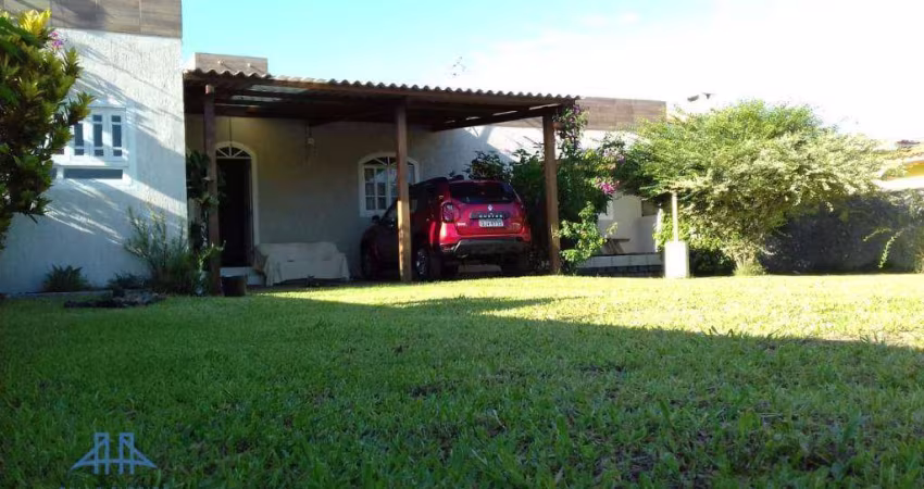 Casa com 3 dormitórios à venda, 100 m² por R$ 500.000,00 - São João do Rio Vermelho - Florianópolis/SC