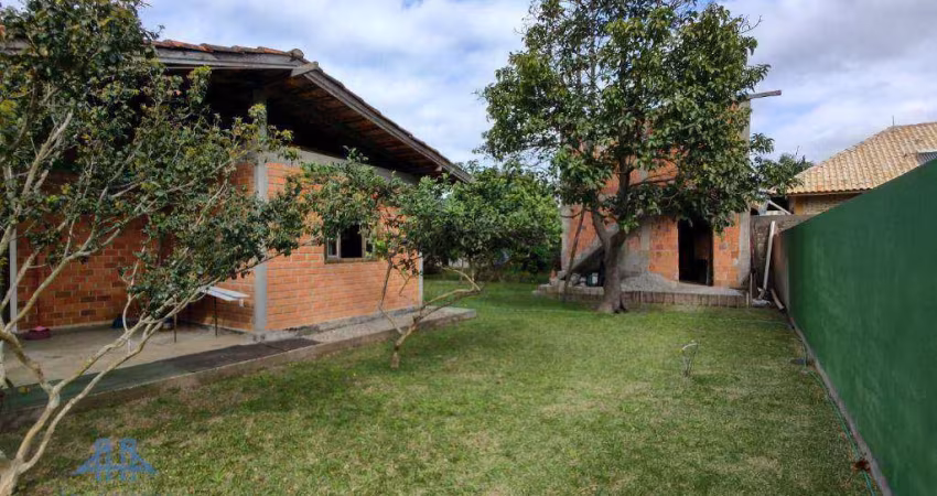 Casa com 2 dormitórios à venda, 110 m² por R$ 790.000,00 - São João do Rio Vermelho - Florianópolis/SC