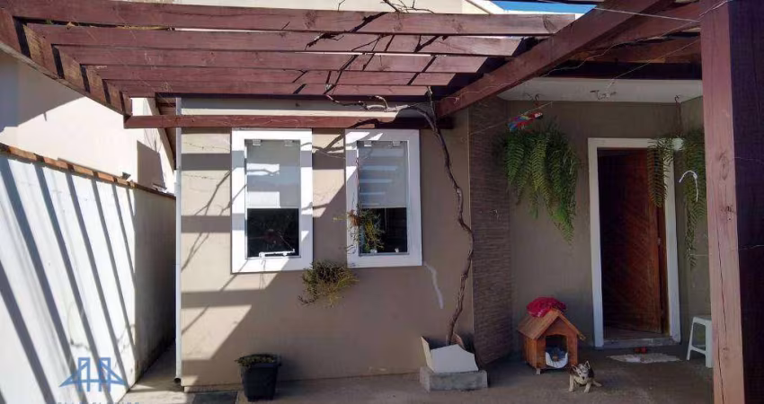 Casa com 2 dormitórios à venda, 46 m² por R$ 300.000,00 - São João do Rio Vermelho - Florianópolis/SC