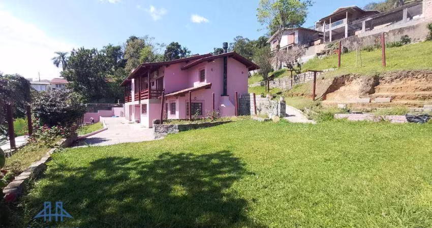 Casa com 5 dormitórios à venda, 328 m² por R$ 2.000.000,00 - Córrego Grande - Florianópolis/SC