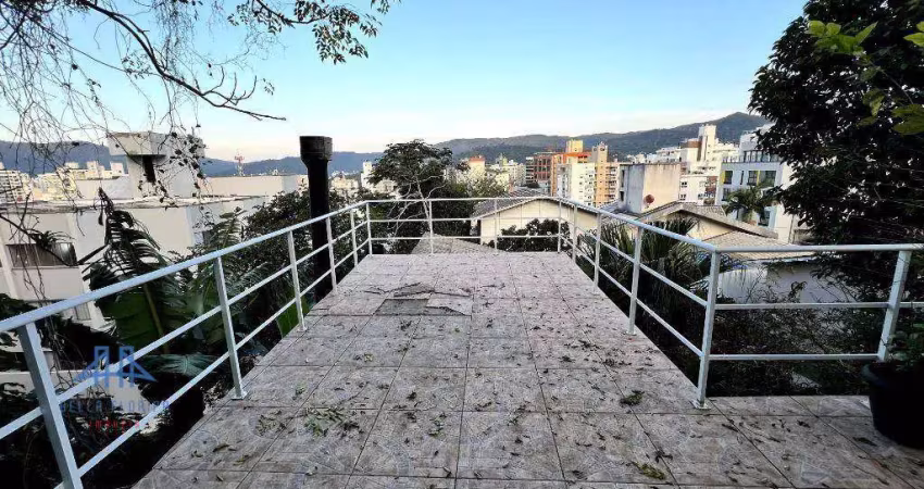 Edícula com 1 dormitório para alugar, 40 m² por R$ 2.000,00/mês - Trindade - Florianópolis/SC