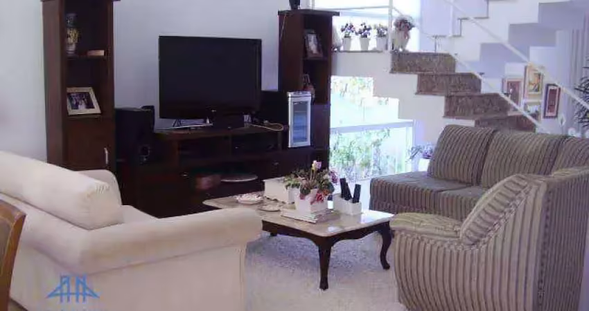 Casa com 4 dormitórios à venda, 306 m² por R$ 2.800.000 - Córrego Grande - Florianópolis/SC