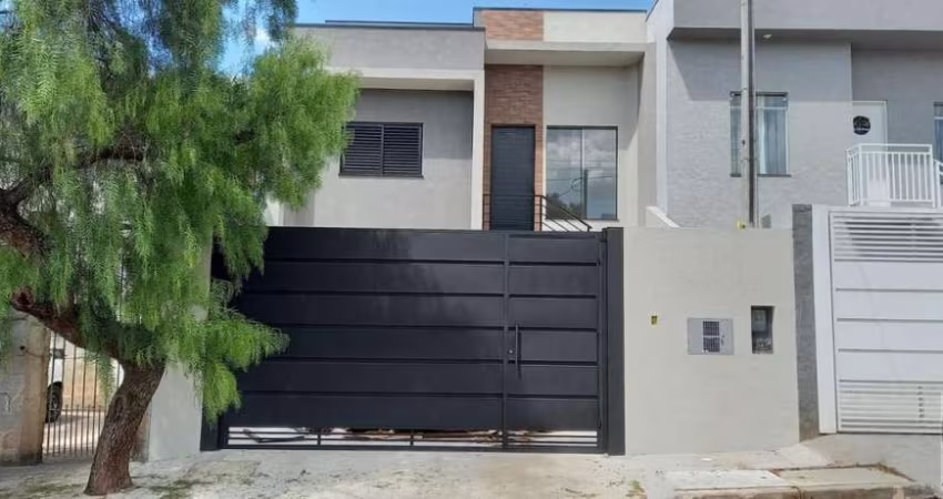Casa para Venda em Atibaia, Nova Cerejeira, 3 dormitórios, 1 suíte, 2 banheiros, 2 vagas
