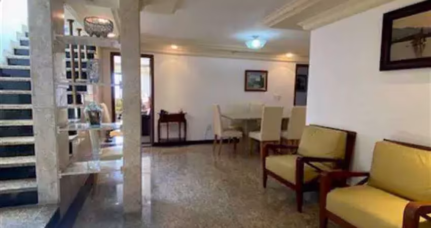 Cobertura duplex 04 dormitórios sendo 2 suites + dependencia de empregada + 03 vagas privativas