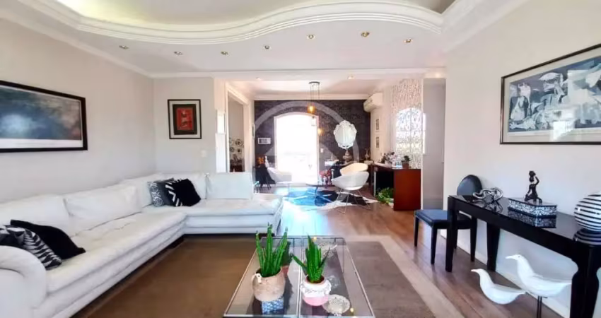 Casa Vila de Vecchi - 3 vagas de garagem - Edícula - Casa Ampla codigo: 92728