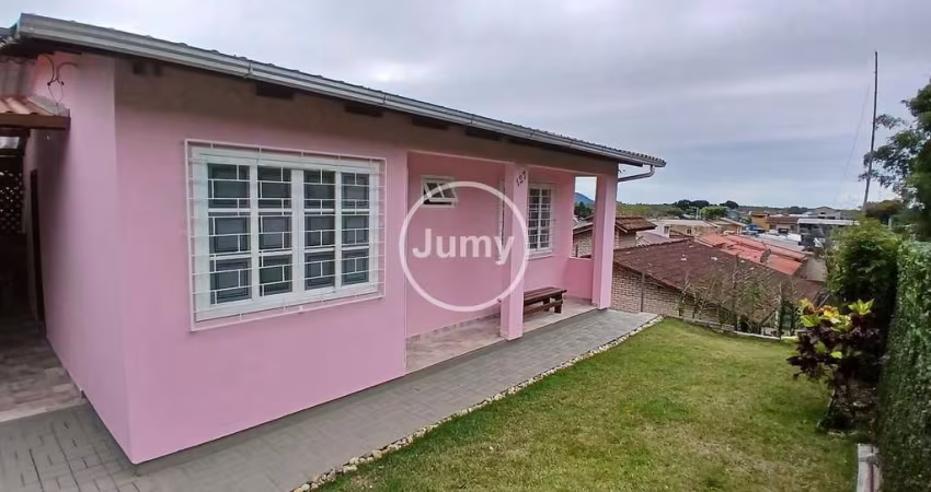 Casa 2 Quartos, Sambaqui 63m²