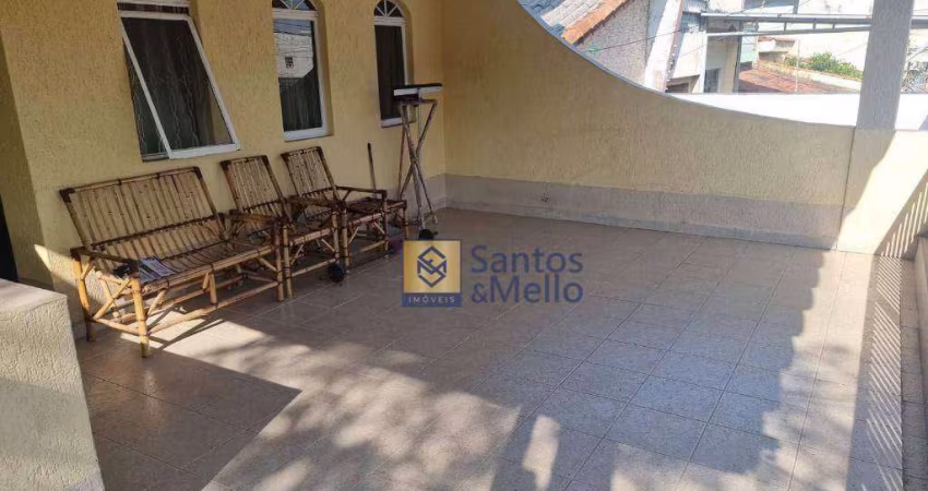 Sobrado em Jardim Stella
