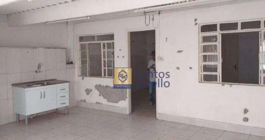 Casa com 1 dormitório para alugar, 60 m² por R$ 1.300,01/mês - Vila Alto de Santo André - Santo André/SP