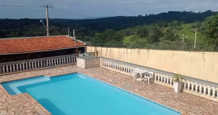 Chácara / sítio com 3 quartos à venda na Rua Belfort, Ville Saint James II, Campo Limpo Paulista