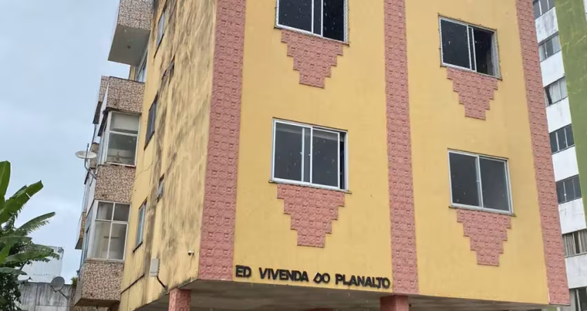 Apartamento 3/4 mais dependência à venda pernambués