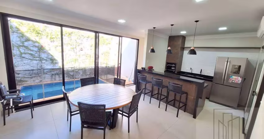 Casa no condomínio vivendas do sul com 3 quartos com piscina aquecida