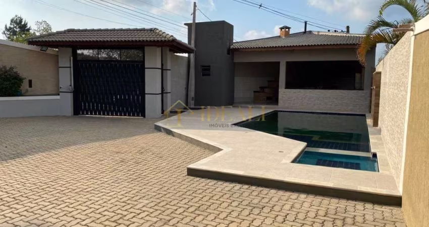 Belíssima casa à venda!!!