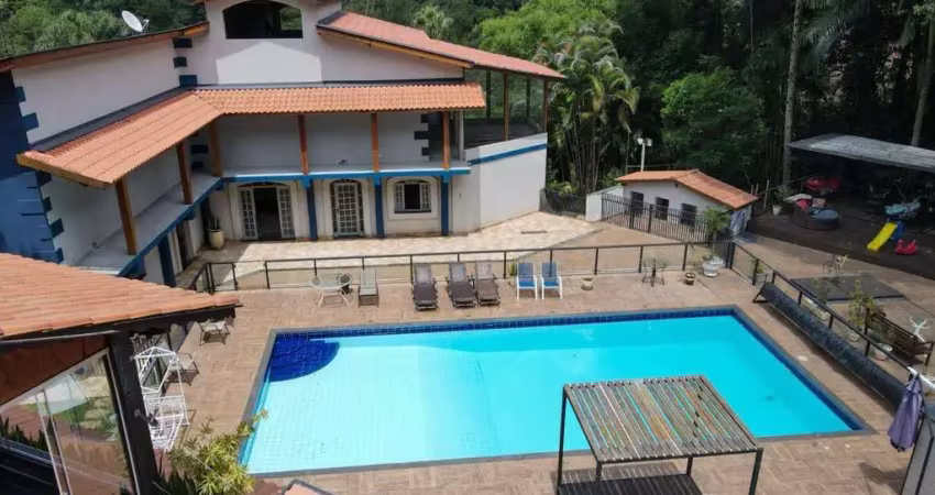 Incrível mansão de clube de campo, oportunidade para empreendimento