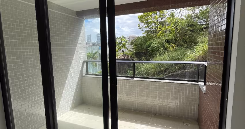1/4 Ondina a 150m da Praia| prédio novo