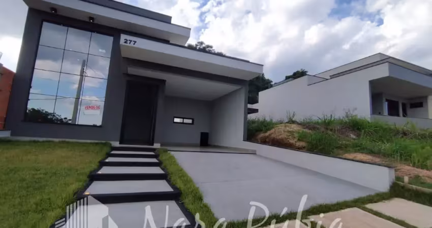 Casa térrea disponível para venda