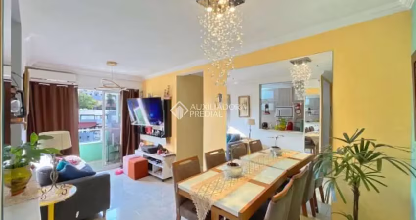 Apartamento com 3 quartos à venda na Avenida Teresópolis, 2255, Teresópolis, Porto Alegre
