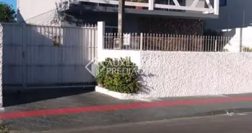 Casa com 4 quartos à venda na Rua Santo André, 472, Flor de Nápolis, São José