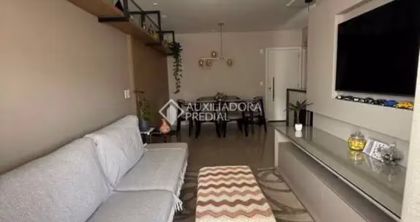Apartamento com 2 quartos à venda na Rua Eugênio Portela, 654, Barreiros, São José