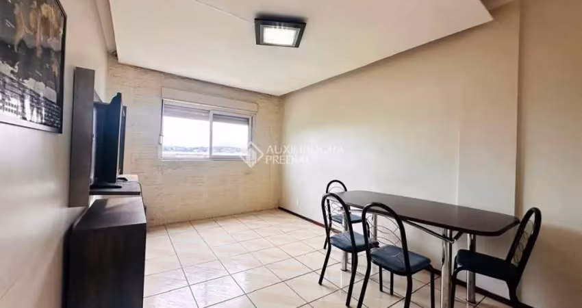 Apartamento com 2 quartos para alugar na Avenida Pedro Adams Filho, 1784, Industrial, Novo Hamburgo