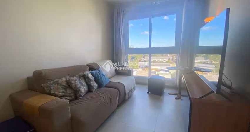 Apartamento com 2 quartos para alugar na Rua Três de Outubro, 1260, Pátria Nova, Novo Hamburgo