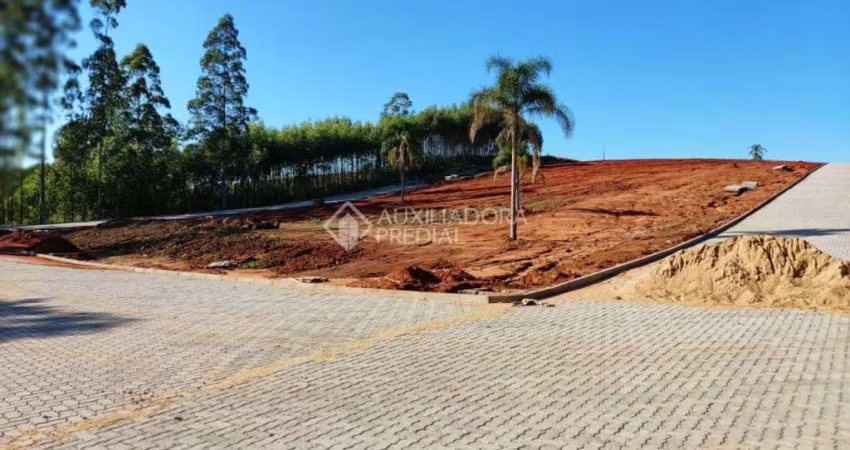 Terreno à venda na Irene Johann, 300, São Bento, Lajeado
