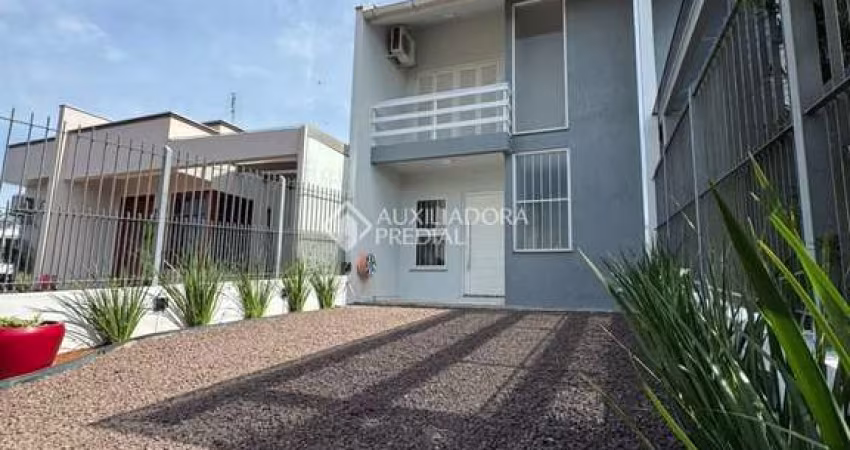 Casa com 2 quartos à venda na Romeu Armange, 321, Conventos, Lajeado