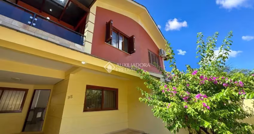 Casa com 3 quartos à venda na Alberto Müller, 123, Universitário, Lajeado