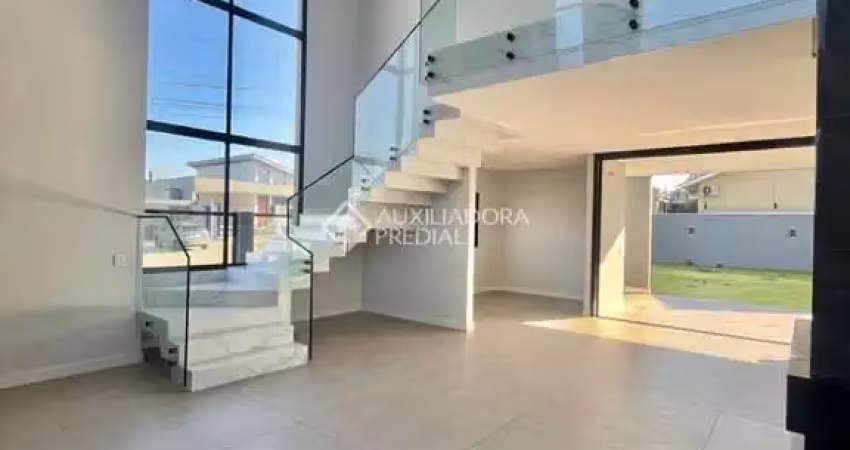 Casa com 3 quartos à venda na Avenida Amazonas, 5656, Universitário, Lajeado