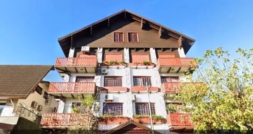 Sala comercial para alugar na Rua Garibaldi, 310, Centro, Gramado