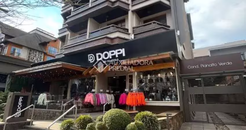 Apartamento com 2 quartos para alugar na BORGES DE MEDEIROS, 2916, Centro, Gramado