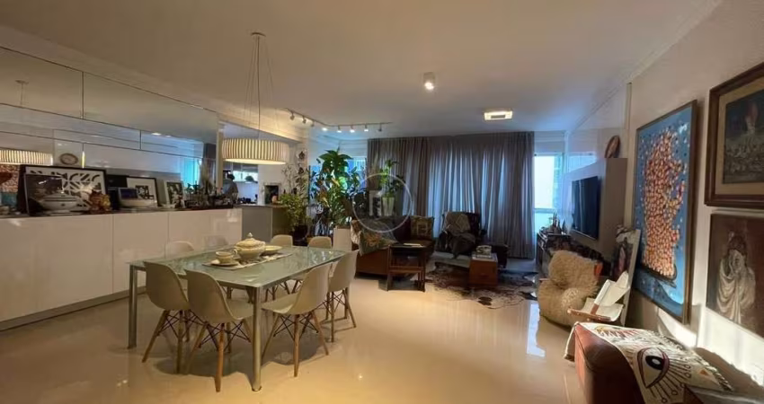 Apartamento com 3 quartos à venda na Rua 1542, 64, Centro, Balneário Camboriú