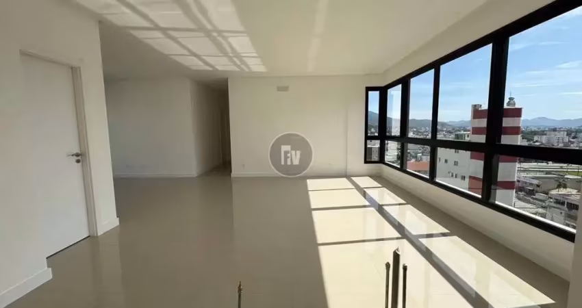 Apartamento com 3 quartos à venda na Rua 3310, 101, Centro, Balneário Camboriú